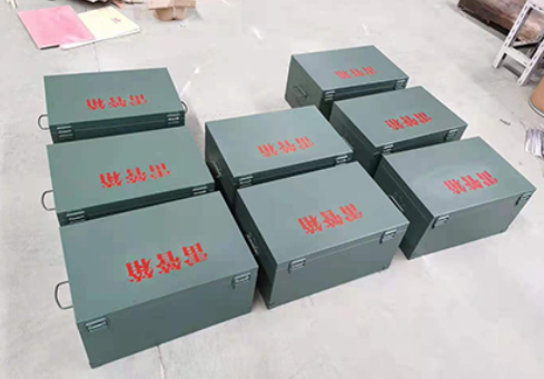 慈利炸药箱和雷管箱一般是怎么存放的？